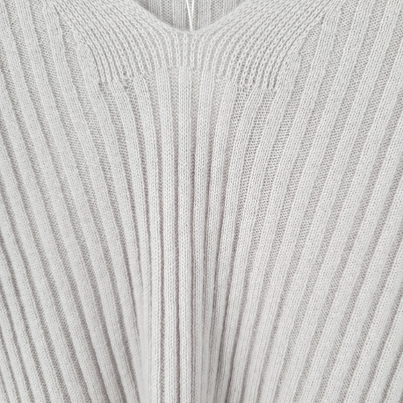 EILEEN FISHER Italian Cashmere Tunic Sweater Chalk - Picture 4 of 15